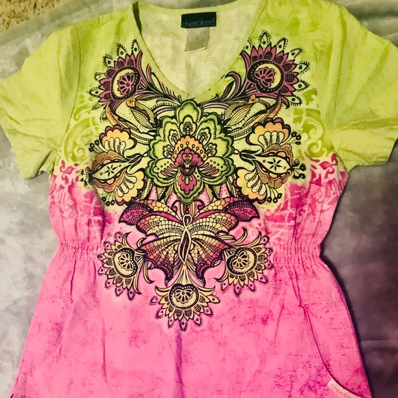 Scrub Set - Picture 3 of 5